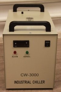 Чиллер CW-300 для обеспечения охлаждения систем станка